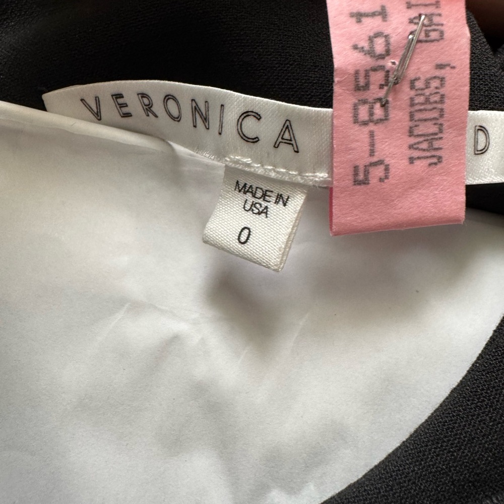 Veronica Beard Black Asymmetrical Button Shift Dr… - image 4